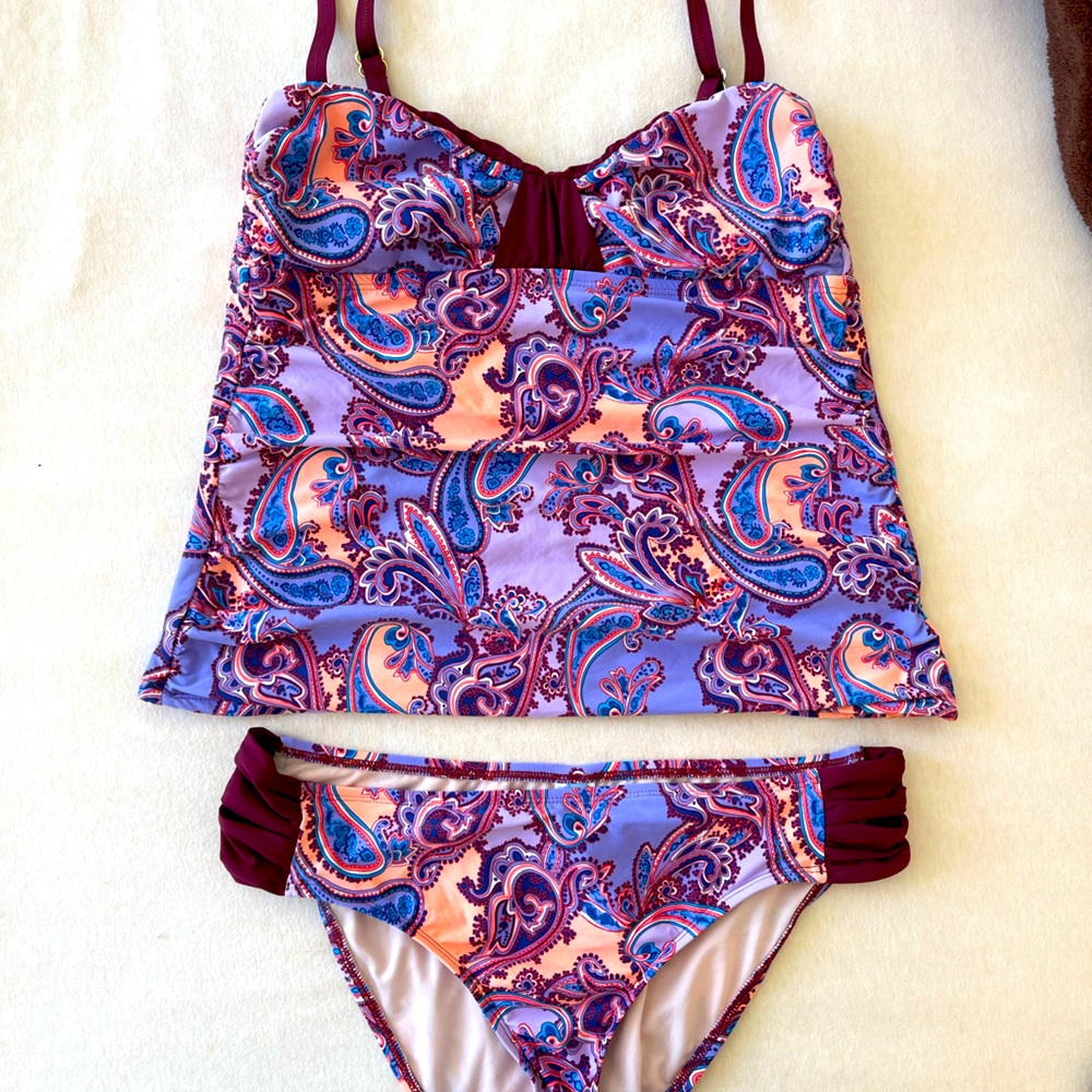 Antonio Melani tankini size 12-14.  (L).